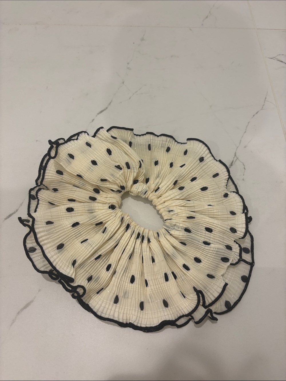Princess Polly oversized scrunchie
